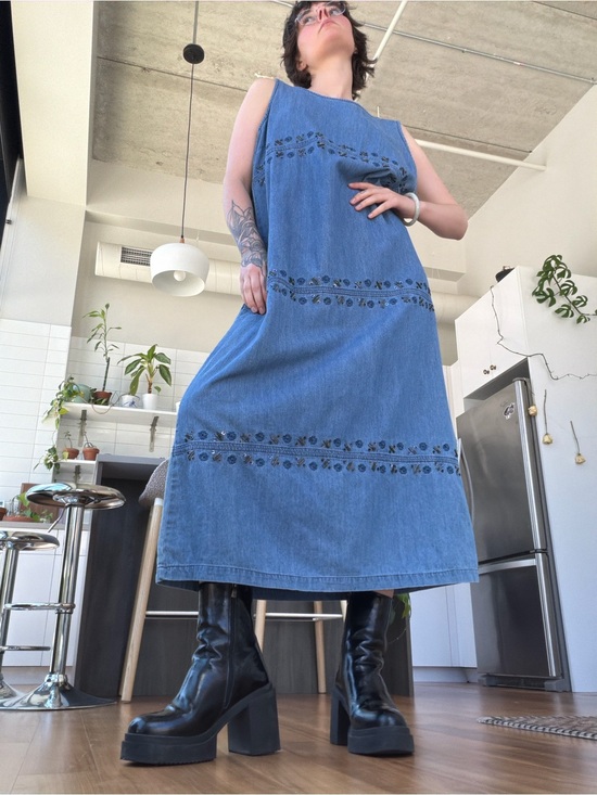 Vintage Dresses & Skirts - Vintage Sleeveless Blue Denim Dress with Embroidered Trim